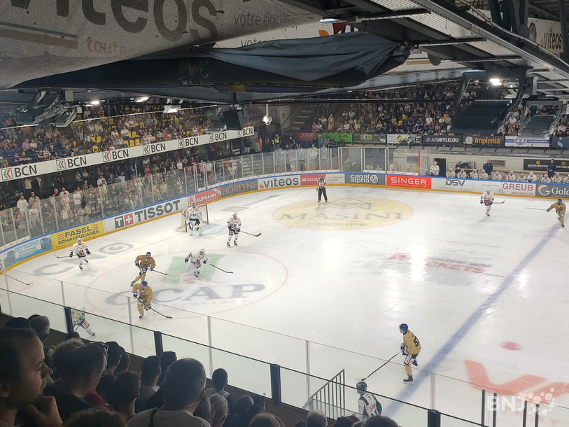 Belle affluence pour le premier match amical de la saison à domicile pour le HCC.