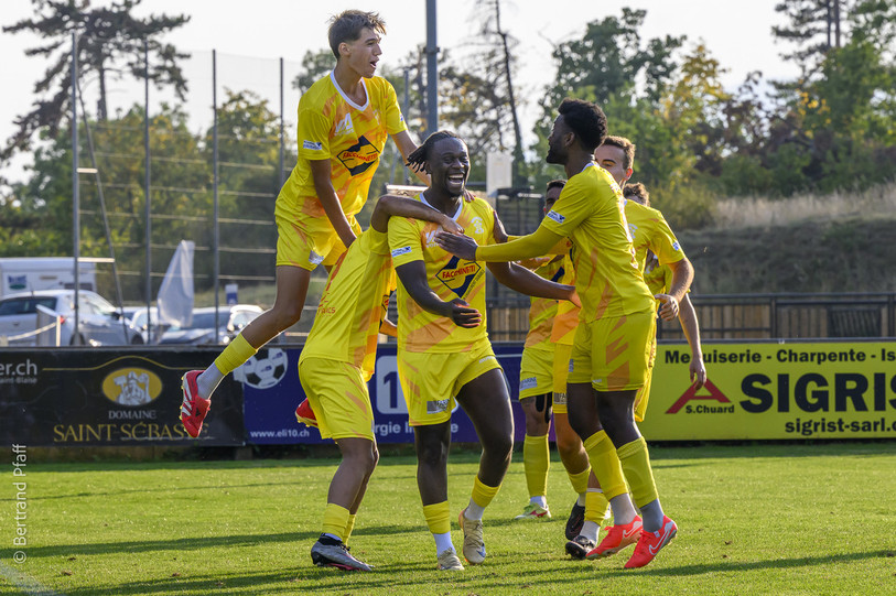 Le FC Saint-Blaise a bien débuté son périple en 2e ligue interrégionale. (Photo : Bertranf Pfaff)