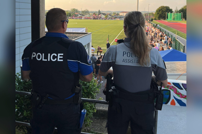 La police dresse un bilan positif au niveau sécuritaire lors des trois matches de Coupe de Suisse qui se sont déroulés dans le Jura. (Photo : police cantonale jurassienne).