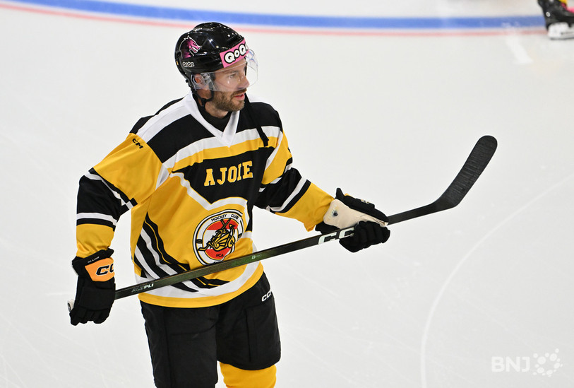 Philip-Michaël Devos et le HCA ont gagné à Bienne mercredi pour leur dernier match de préparation. (Photo : archives Georges Henz)