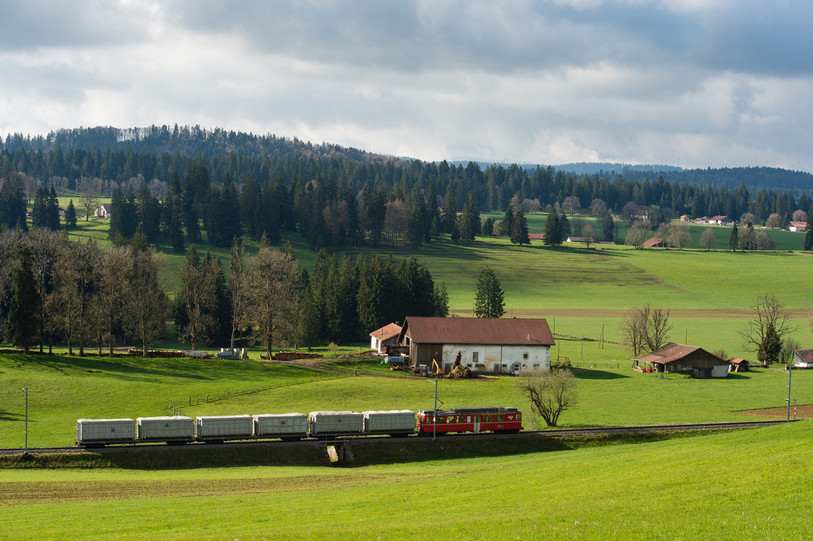 Les CJ défendent le transport des déchets par le rail plutôt que par la route. Ils devront investir 15 millions de francs pour pérenniser cette prestation. (Photo : Chemins de fer du Jura).