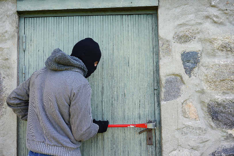 Le nombre de cambriolages a baissé de 50% dans le canton de Neuchâtel depuis le début du semi-confinement (Image d'illustration).