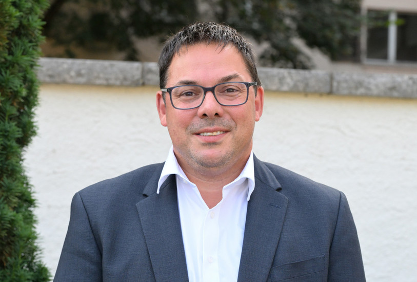 Le candidat au Gouvernement Stéphane Theurillat (Le Centre) s'est présenté ce mardi dans « La Matinale ». (Photo : Georges Henz.)