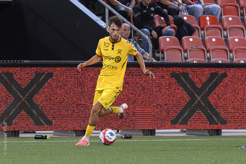 Shkelqim Demhasaj a inscrit son sixième et son septième but de la saison vendredi soir à Rapperswil. Il prend la tête du classement des buteurs du championnat. (Photo : Bertrand Pfaff)