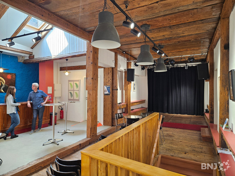 Le Music Art Palace à Dombresson, un lieu culturel intimiste situé dans une grange rénovée.