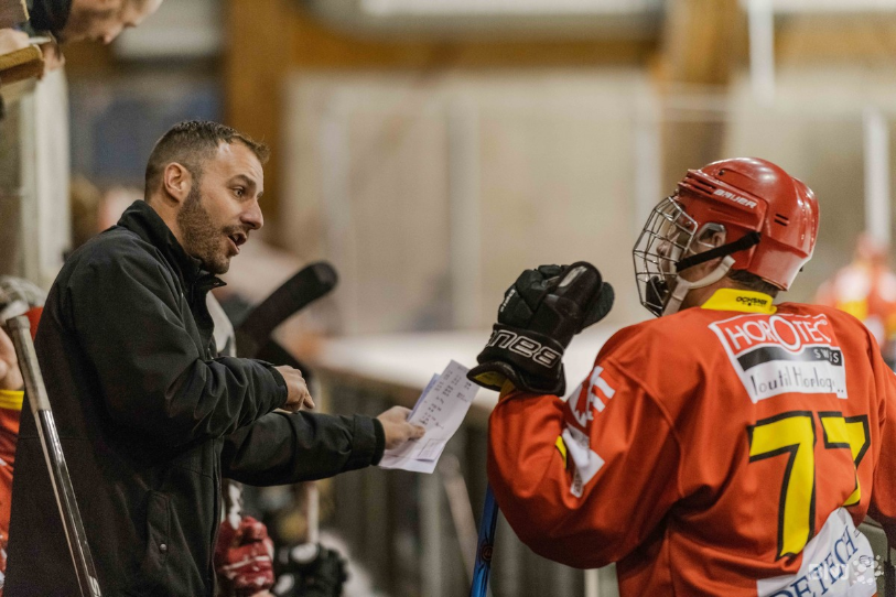 Loïc Lachat n'a pas encore trouvé la bonne formule pour son HC Franches-Montagnes cet hiver (photo : archives).