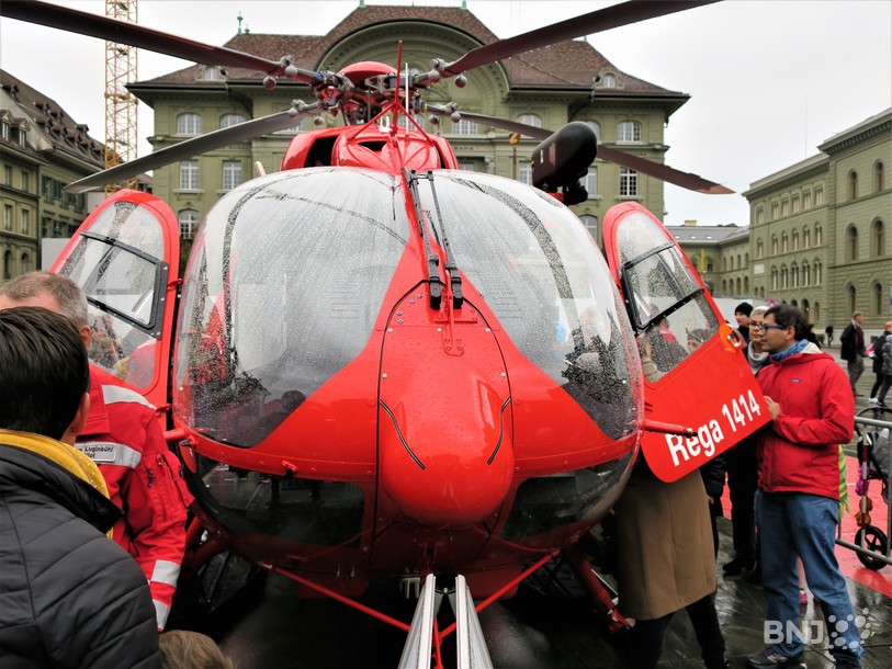 Nez du H-145 équipé du radar météorologique