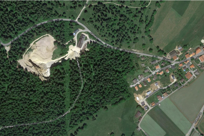 Le quartier du Coin se situe à proximité directe de la carrière. (photo: Google Maps)
