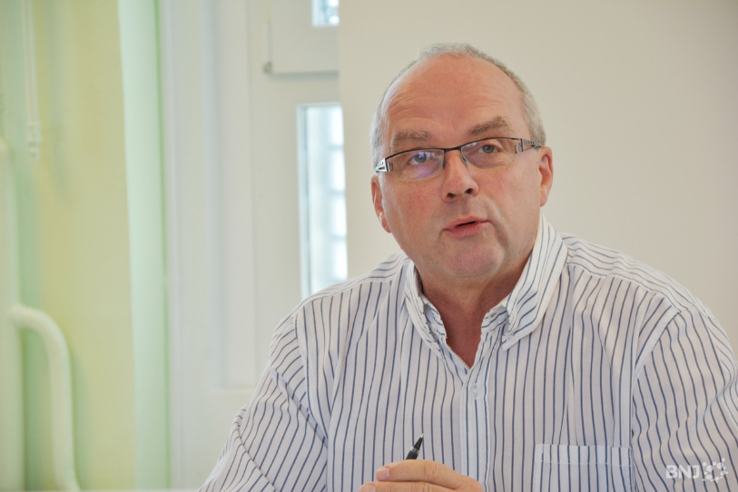Jean-Bernard Vallat estime que la confiance n'a jamais pu être rétablie entre Nicole Eggenschwiler et le Conseil communal (photo : archives).