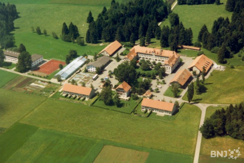L'ancien foyer d'éducation de Prêles qui accueillait des jeunes de l'Arc jurassien hébergera bientôt des requérants déboutés.
