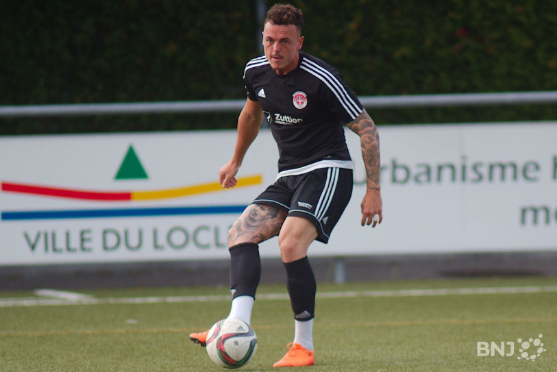 Les joueurs du FC Colombier (ici Jimmy Frossard) se sont qualifiés pour le 2e tour préliminaire qualificatif pour la Coupe de Suisse 2019/2020. (photo : archives)
