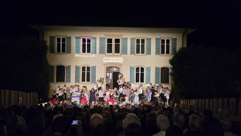 Les Echaipouses de Tieûve ont joué leur spectacle à 15 reprises devant un nombreux public. (Photo: Les Echaipouses de Tieûve)