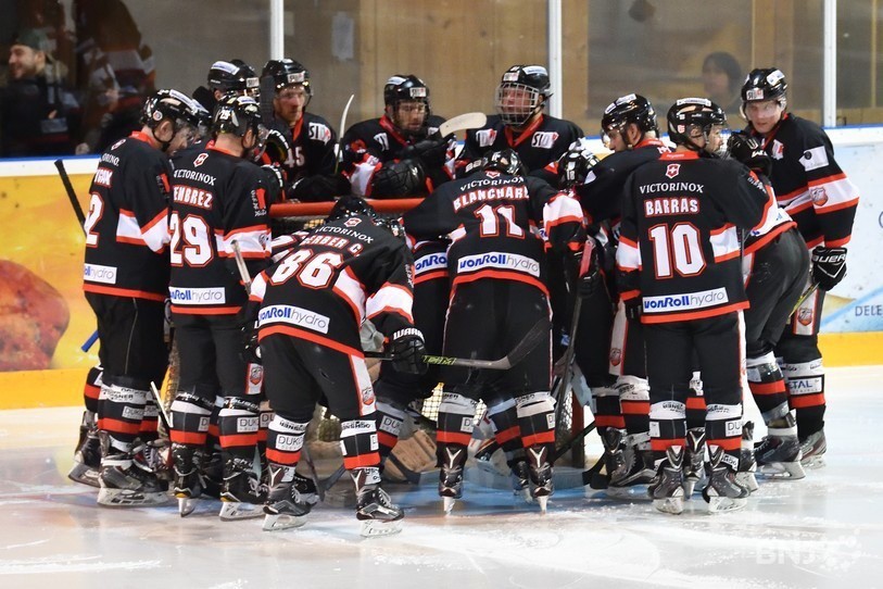 Le HC Delémont-Vallée n'a pas su s'imposer face au HC Sarine-Fribourg vendredi soir. (Photo : archives)