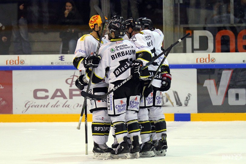 Le HC Ajoie a trompé la défense zurichoise à quatre reprises vendredi soir (photo : archives).
