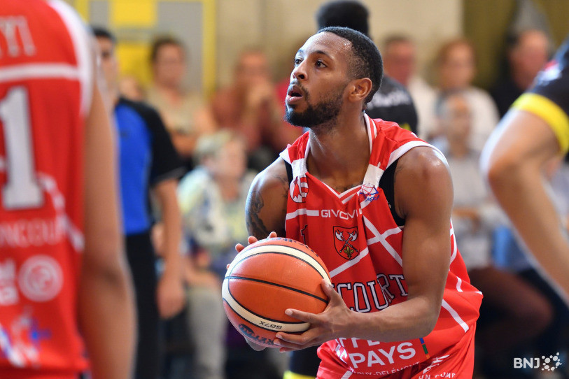 Zachary Lewis et le BC Boncourt auront l'avantage du parquet dans ce quart de finale.