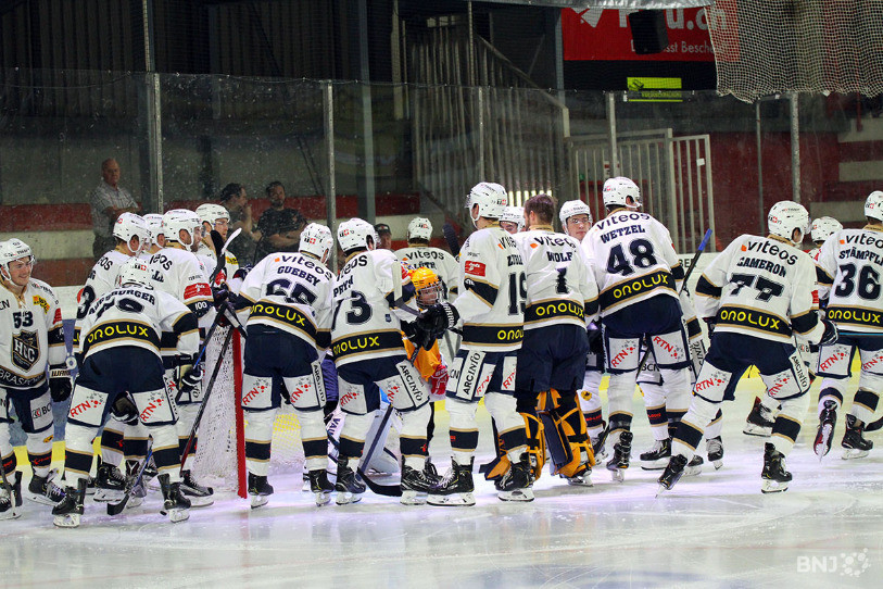 Cette victoire permet au HC La Chaux-de-Fonds de retrouver son siège de leader de Swiss League de hockey sur glace. (photo : archives)