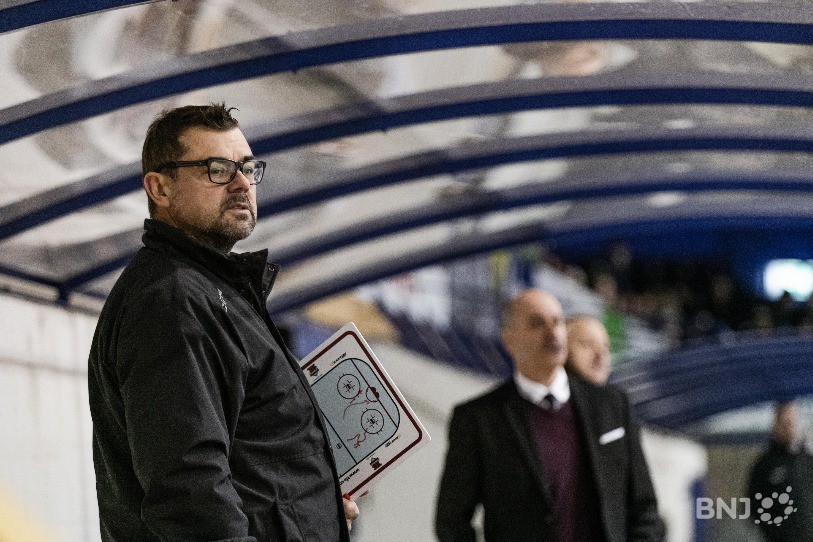 Vincent Léchenne restera aux côtés de Gary Sheehan pour les deux prochaines saisons.