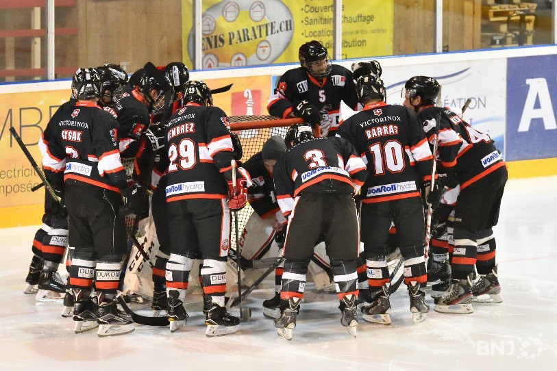 Une visite rapide à Fleurier pour les hockeyeurs jurassiens de 2e ligue (Photo : archives)