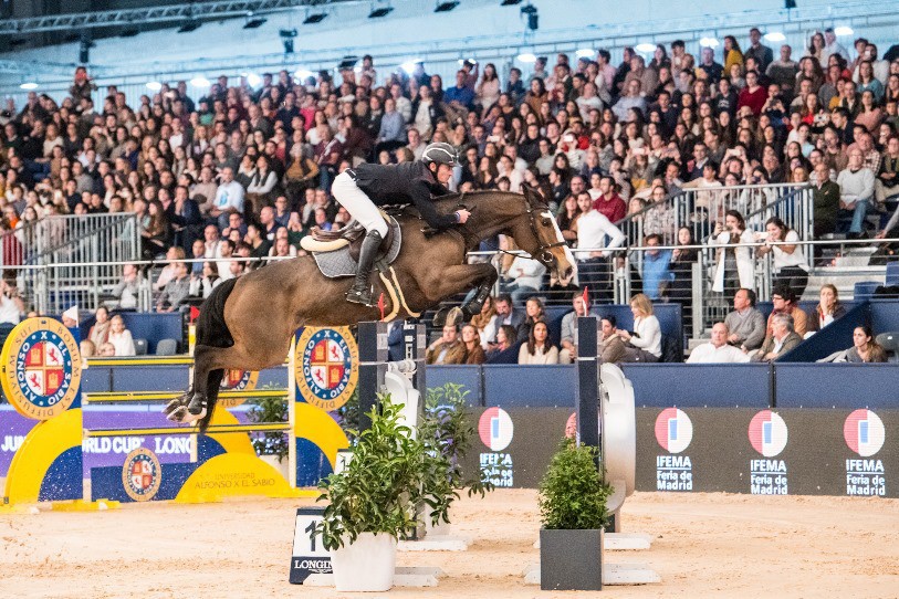 Steve Guerdat et Ulysse des Forets à Madrid (photo : FEI/Lukasz Kowalski).
