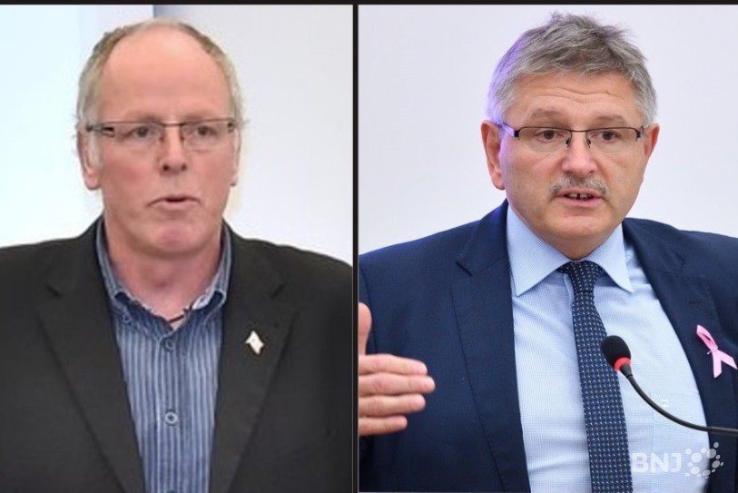 Le maire de Saignelégier Vincent Wermeille (à gauche) et le ministre en charge des communes Charles Juillard ne sont pas d'accord sur le poids des « charges liées » sur les finances communales.