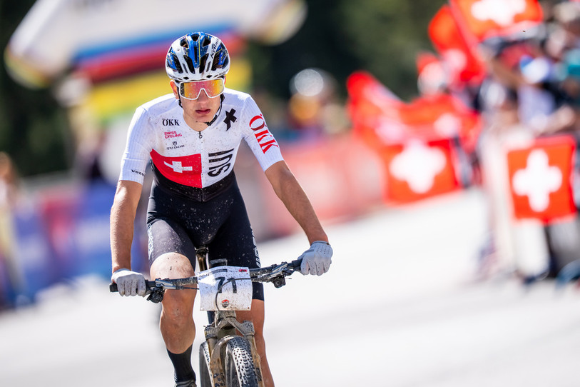 Alexandre Balmer n'a pas eu les jambes samedi dans la montée du Pas de Lona. (KEYSTONE/Maxime Schmid)