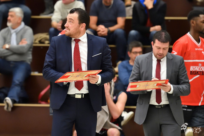 L'entraîneur Romain Gaspoz et son assistant Nicolas Pérot vont pouvoir compter sur deux nouveaux joueurs dans leur effectif jusqu'au terme de la saison.