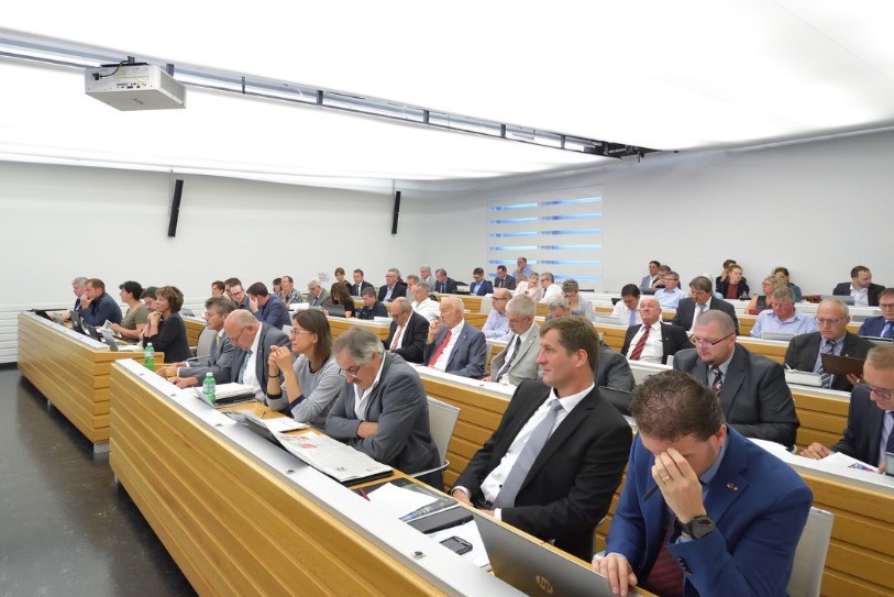 Les députés jurassiens n'ont pas chômé en 2018. Ils ont déposé un nombre record d'interventions (photo : archives).