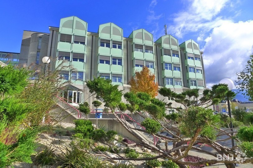 L'H-JU met en place des nouvelles mesures pour limiter les risques de propagation du virus. (Photo : archives).