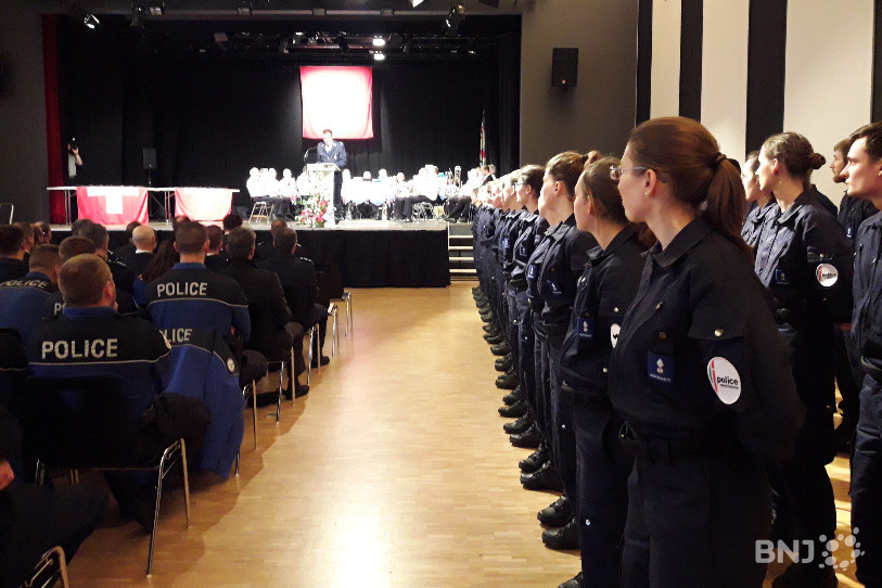  Les 52 aspirants seront formés dans les écoles de Colombier et Granges-Paccot, dans les cantons de Neuchâtel et Fribourg. 