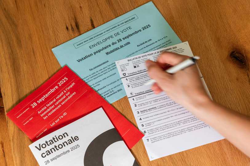 La population suisse est appelée à se prononcer le 28 septembre prochain sur l’introduction d’une identité numérique. (Photo : KEYSTONE/Salvatore Di Nolfi)