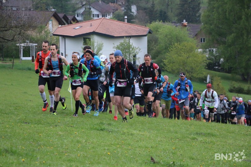 Le peloton des Courses du Mont-Terrible devra être patient avant de reprendre le départ à Fontenais. (Photo: archives)