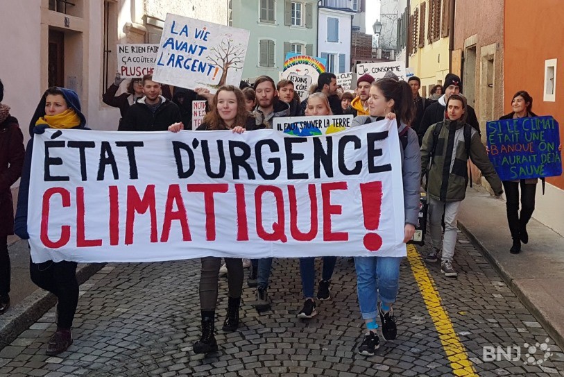 Plusieurs manifestations pour le climat ont été menées par les jeunes dans le Jura. Avec cette déclaration d'urgence climatique, le Parlement va dans le même sens (photo : archives)