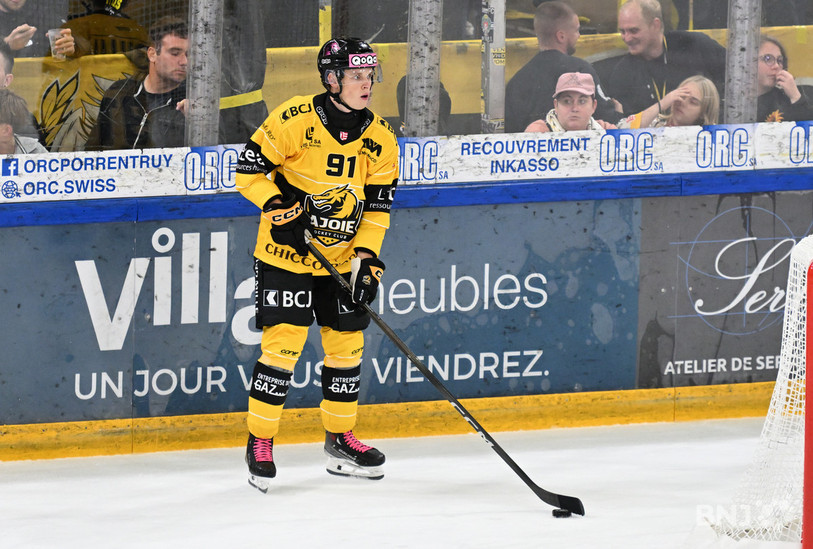 Yonas Berthoud restera en Ajoie encore deux saisons supplémentaires. (Photo : archives Georges Henz)