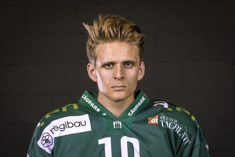 Ueli Huber porte actuellement le maillot d'Olten en Swiss League. 