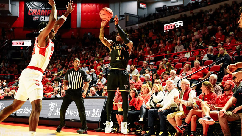 Justin Hill jouait jusqu'ici avec Wichita State.