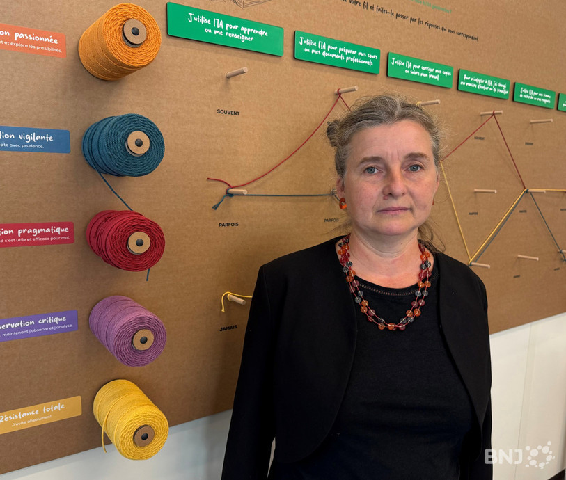 Sur le site de Bienne, Sophie Golay Gasser, coordinatrice des TestLab pour la HEP-BEJUNE, propose dès le 17 septembre 2025 un nouveau lieu d’expérimentation, de réflexion et de partage autour de l’intelligence artificielle dans la formation et l’apprentissage.