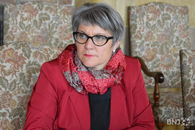 La conseillère d'État, Monika Maire-Hefti, soutient l'absorption d'une partie des activités du Collège musical de La Chaux-de-Fonds par le Conservatoire de musique neuchâtelois.