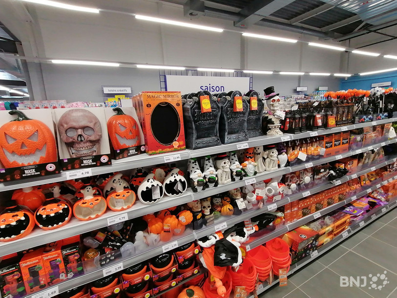 Les articles de décoration sont particulièrement prisés par les clients.