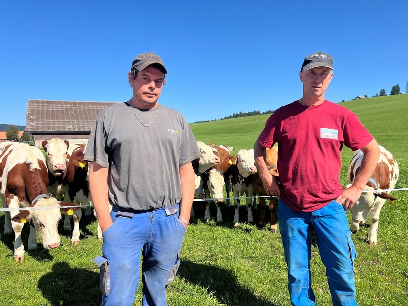 Tony Margueron et Paul-Eric Rosselet, tout les deux éleveurs à La Brévine, ont accepté de nous livrer leurs témoignages.