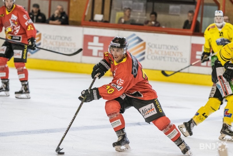 Joan Siegrist et le HCFM n'entreront pas dans le tableau principal de la Coupe de Suisse. (Photo: archives)
