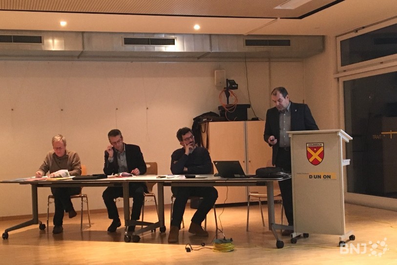 Le SEOD a présenté jeudi à Courroux une feuille de route concernant le projet de déchèterie régionale. De gauche à droite : Claude Gorrara (secrétaire), Michel Brahier (président du groupe de travail), Yves-Alain Fleury (président ad interim du SEOD) et Ernest Borruat (membre du groupe de travail).