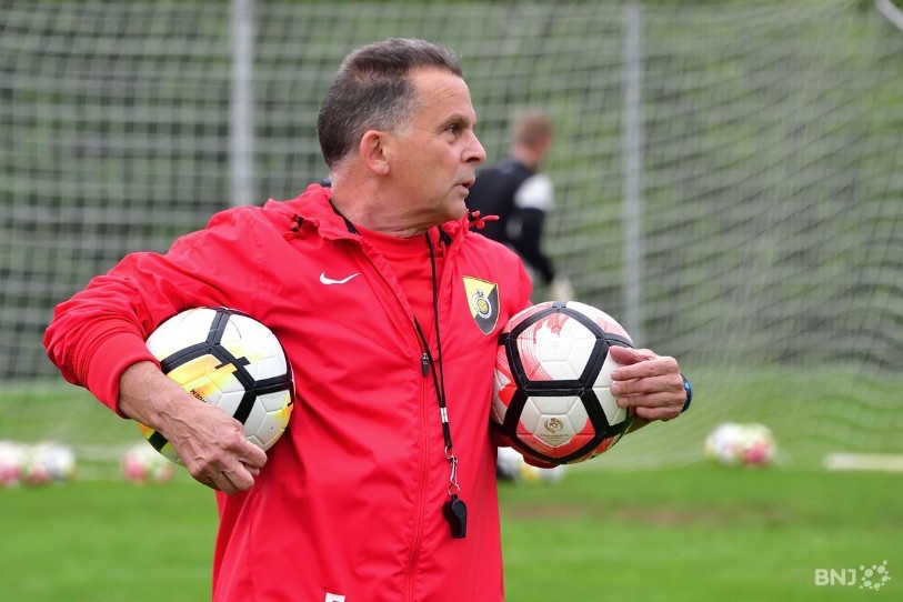L'entraîneur des SRD, Philippe Rossinelli, tente de préparer au mieux son équipe en vue du 2e tour de 1re Ligue de football. (Photo: archives)
