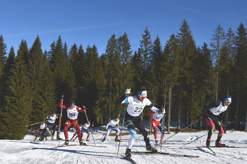 Du monde et aussi des conditions de course idéales. (Photo: Matthias Vauthier)