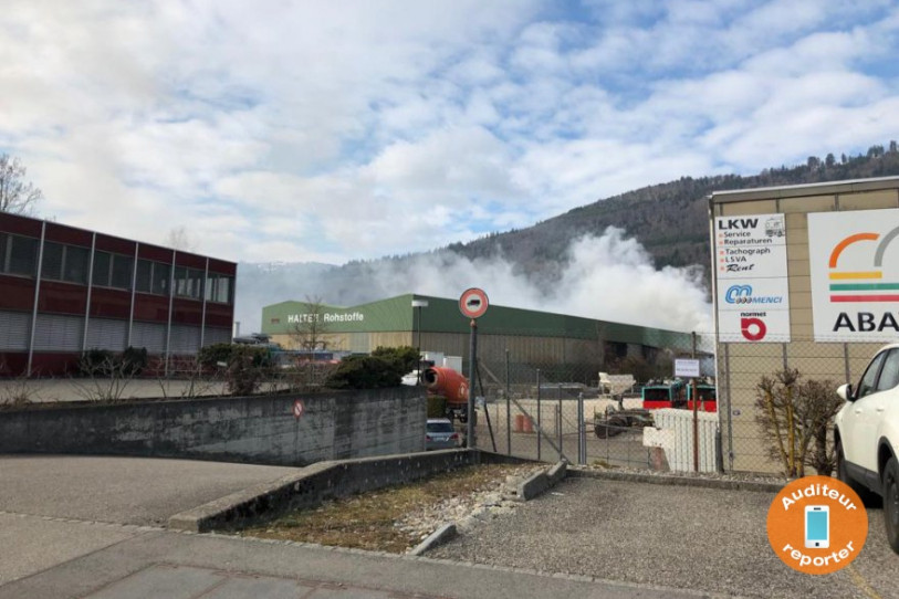 Deux personnes ont été transportées à l'hôpital. (Photo: auditeur-reporter)