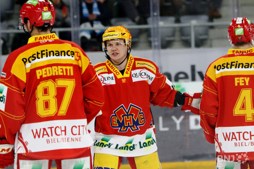 Le Top ScorerToni Rajala après le 3-1: quel bonhomme !