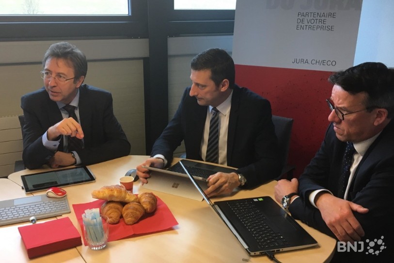 Claude-Henri Schaller (chef du Service de l'économie et de l'emploi), Jacques Gerber (ministre de l'économie) et Lionel Socchi (délégué à la Promotion économique), de gauche à droite.