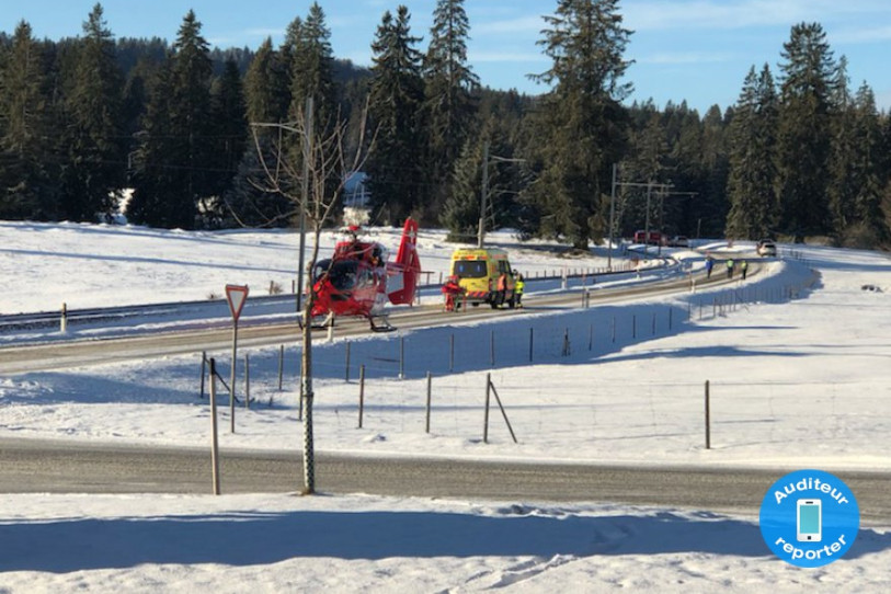 L'accident a fait trois blessés, selon la police cantonale jurassienne