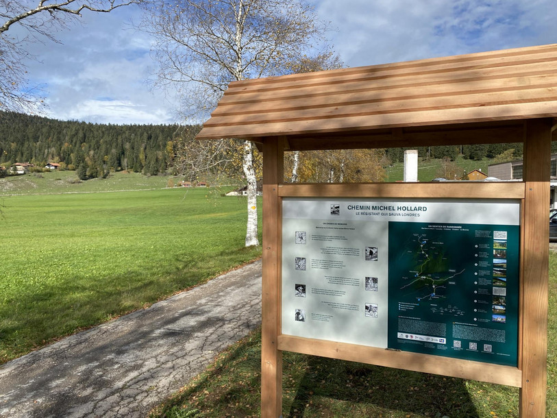 Un panneau explicatif est installé au début de l'itinéraire. (Photo: tourisme neuchâtelois).