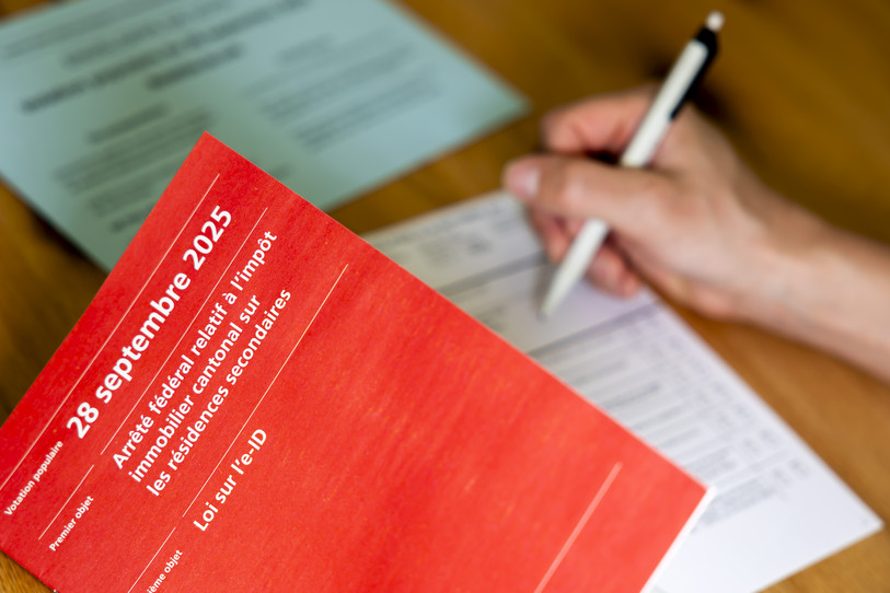 Les Suisses se prononcent ce dimanche sur deux objets fédéraux. (Photo : KEYSTONE/Salvatore Di Nolfi.)