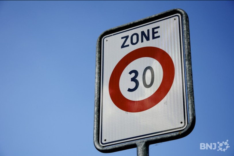 Des zones limitées à 30km/h devraient être mises en place dans tous les villages de Val-de-Travers.